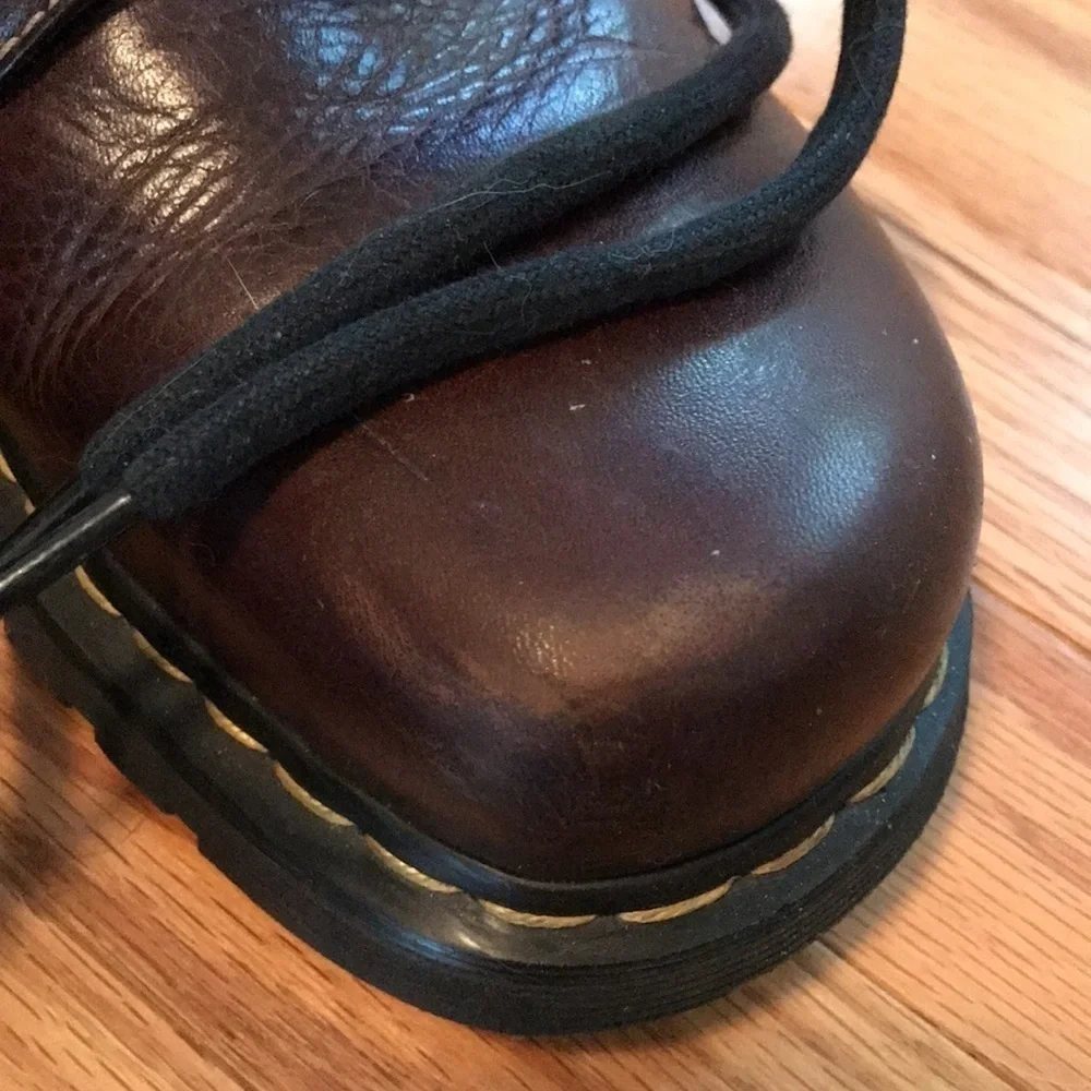 DR Martens Men’s Oxford Shoes Size 12 Brown Leather Excellent Preowned Condition